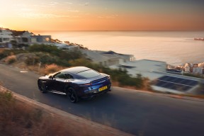 开云中国官网-加拿大队未来发展的关键：青少年培养与跨国合作，加拿大队服