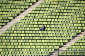 开云娱乐官网-五大联赛比赛节奏与欧战适应性的关系研究，欧洲五大联赛赛制