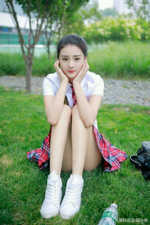 凯莉·麦基翁彰显女子仰泳项目新高度，凯莉麦基翁身高